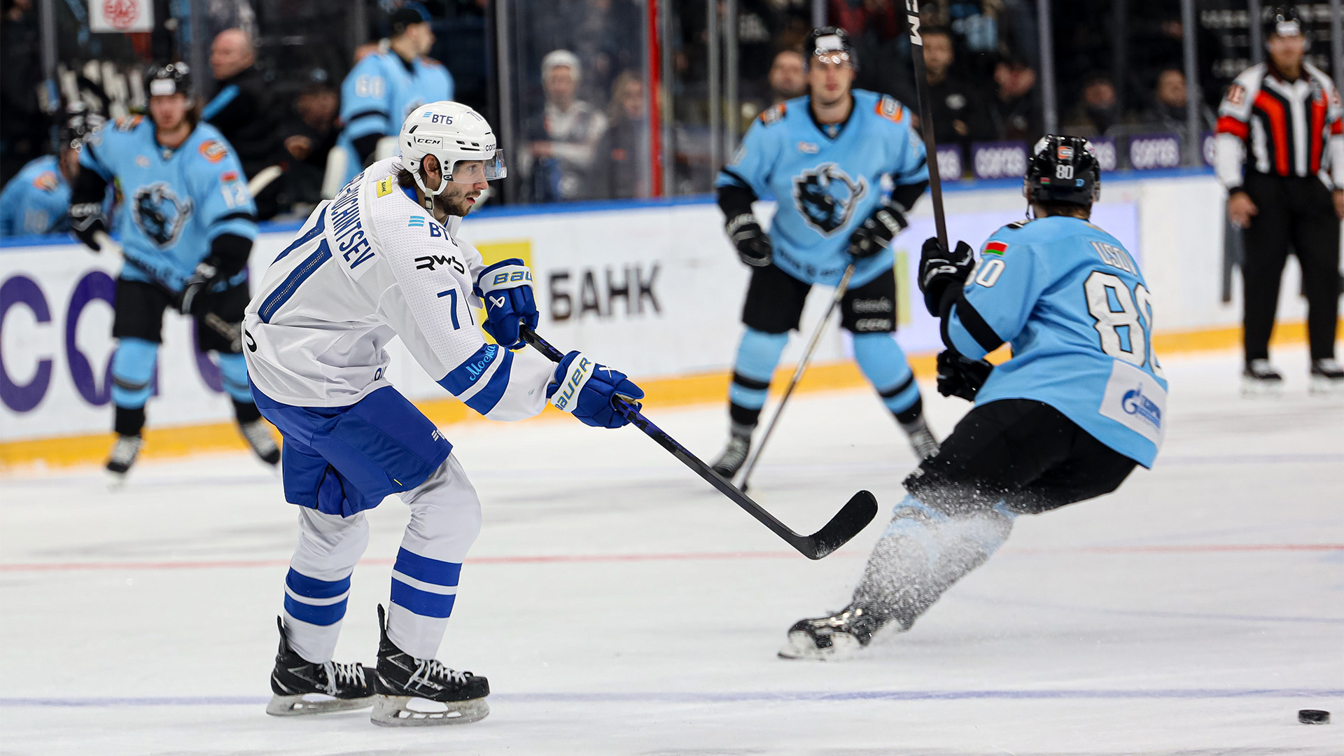 Шоковая терапия. Бело-голубые уступают минчанам