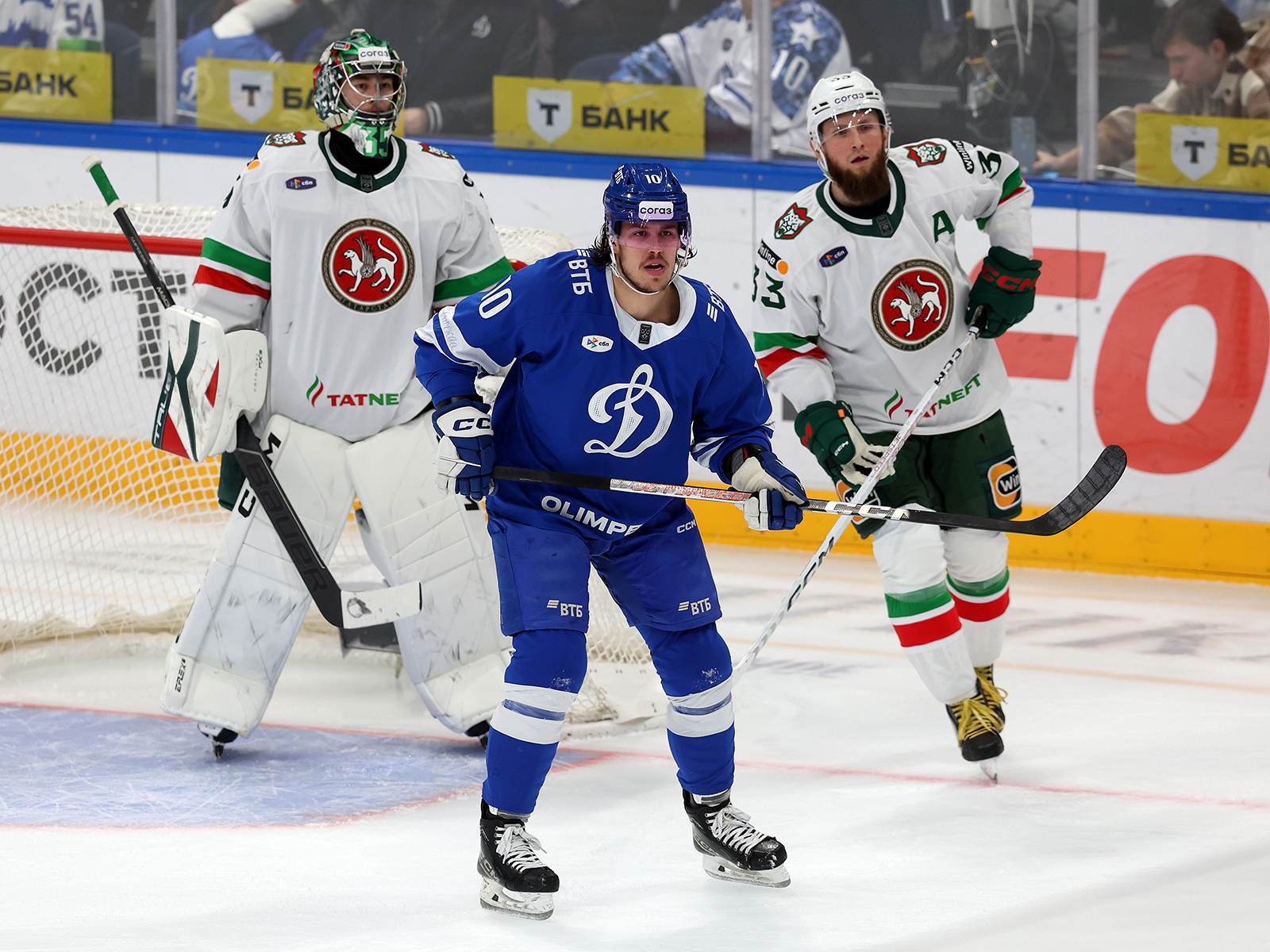 Новогодние догонялки. «Динамо» уступает «Ак Барсу»