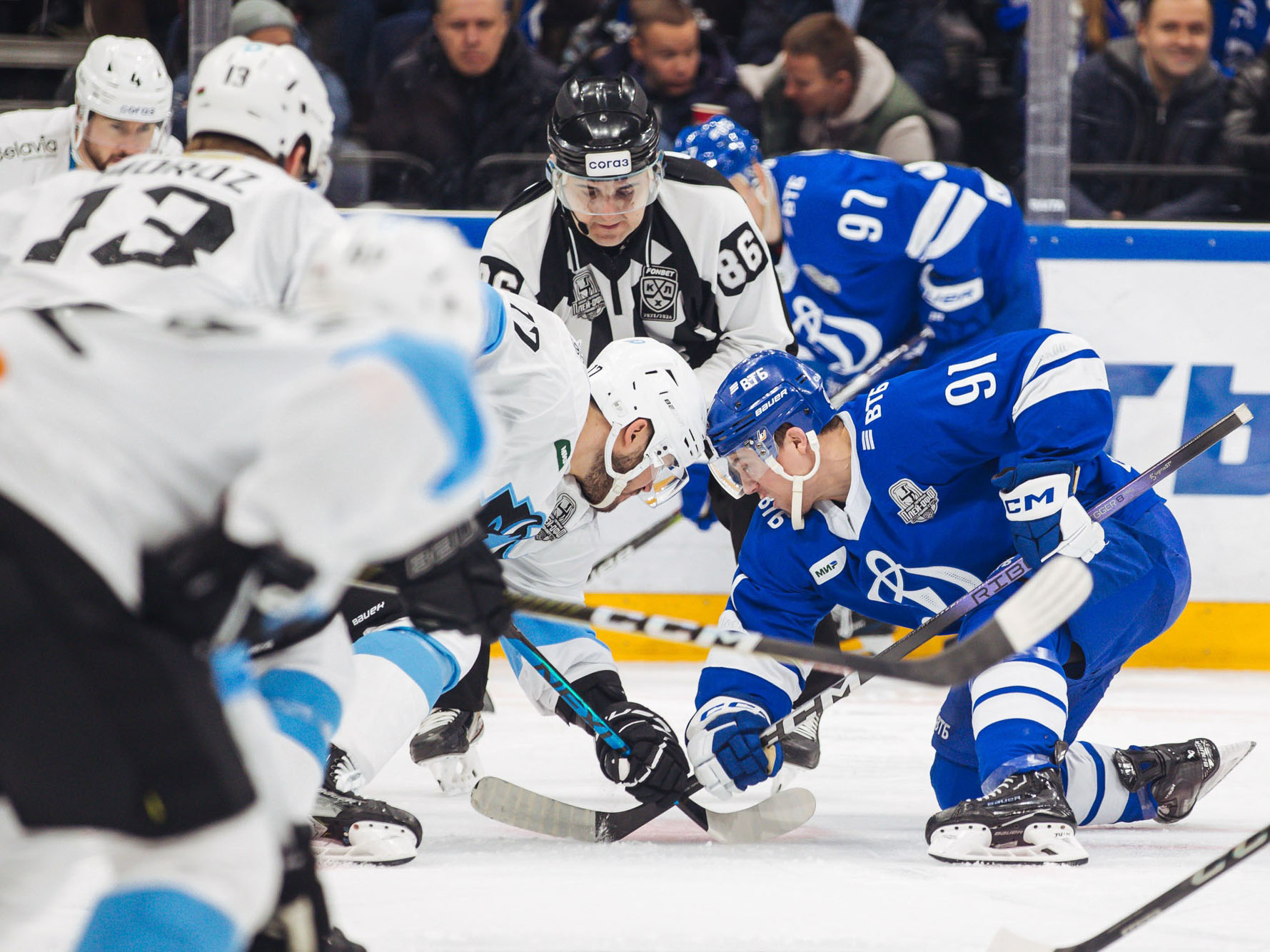 Бело-голубое воскресенье. Москва против Минска.