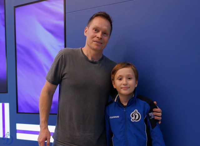 09.09.2025. Автограф-сессия Максима Афиногенова в Музее «Динамо»