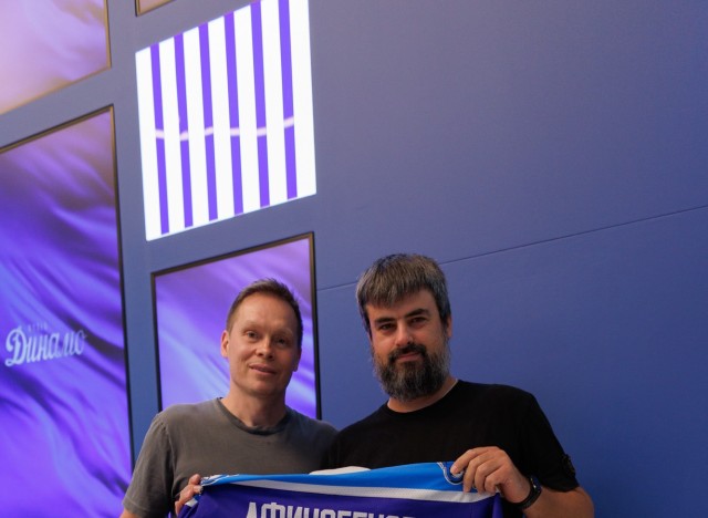 09.09.2025. Автограф-сессия Максима Афиногенова в Музее «Динамо»