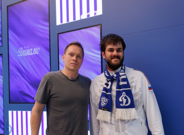 09.09.2025. Автограф-сессия Максима Афиногенова в Музее «Динамо»