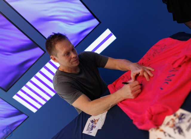 09.09.2025. Автограф-сессия Максима Афиногенова в Музее «Динамо»