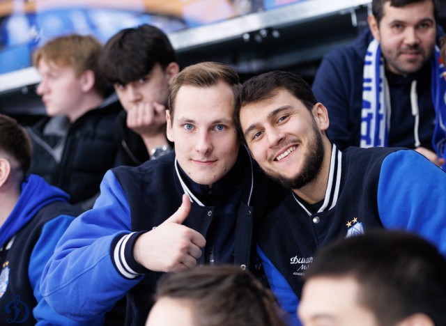 01.11.2025. Трибуны в лицах