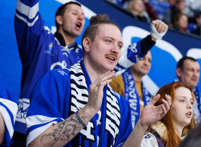 01.11.2025. Трибуны в лицах