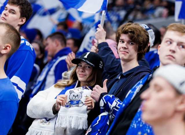 08.11.2025 Трибуны в лицах