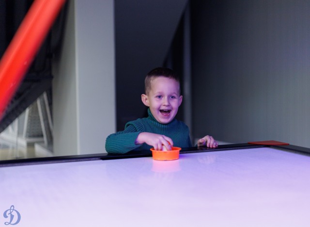 08.11.2025 Трибуны в лицах