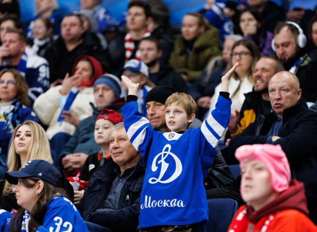 18.11.2025 Трибуны в лицах