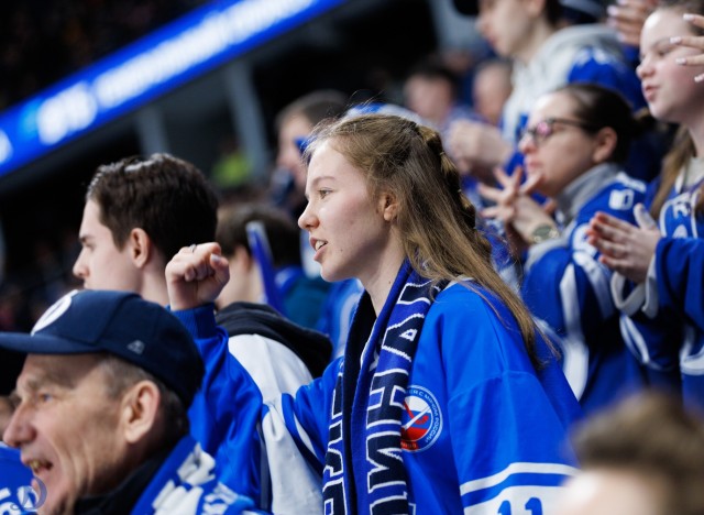 16.12.2025 Трибуны в лицах