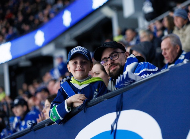 16.12.2025 Трибуны в лицах