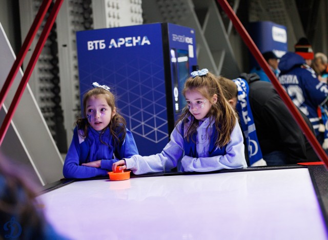 01.02.2026. Трибуны в лицах