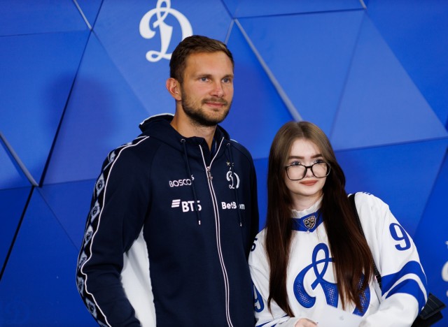 01.03.2026 Автограф-сессия Игоря Лещука