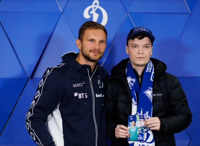 01.03.2026 Автограф-сессия Игоря Лещука