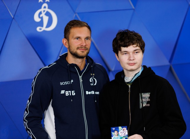 01.03.2026 Автограф-сессия Игоря Лещука