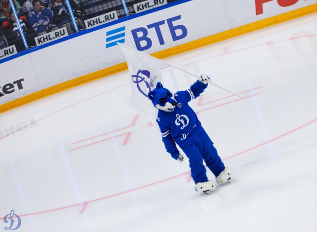 04.03.2026. Трибуны в лицах