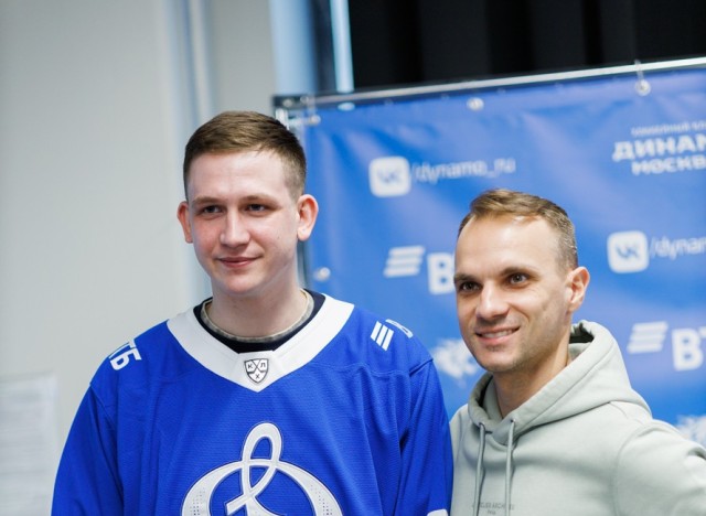 09.03.2026 Автограф-сессия Ильи Лейбина и Максима Пушненкова