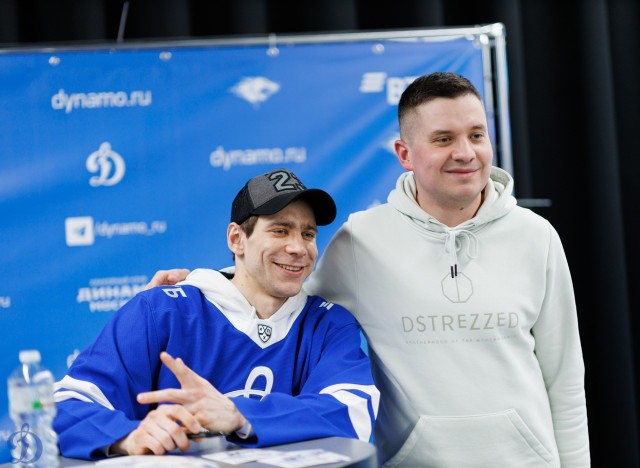 09.03.2026 Автограф-сессия Ильи Лейбина и Максима Пушненкова