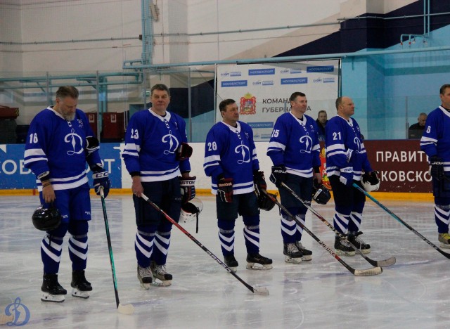 Открытие памятного монумента В.С.Мышкину и матч ветеранов