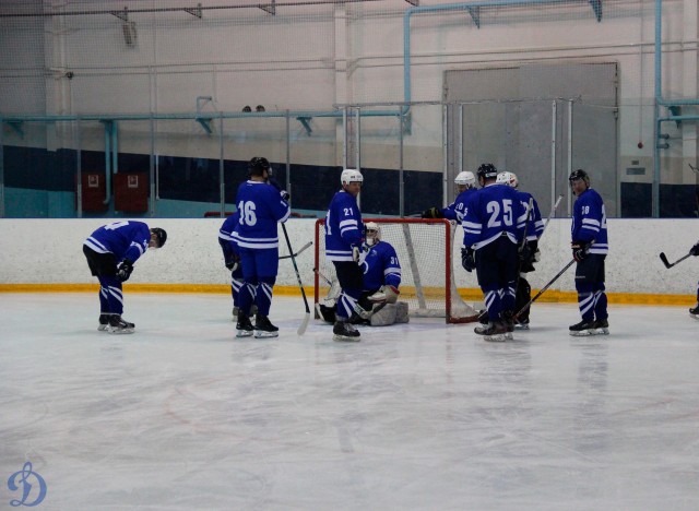 Открытие памятного монумента В.С.Мышкину и матч ветеранов