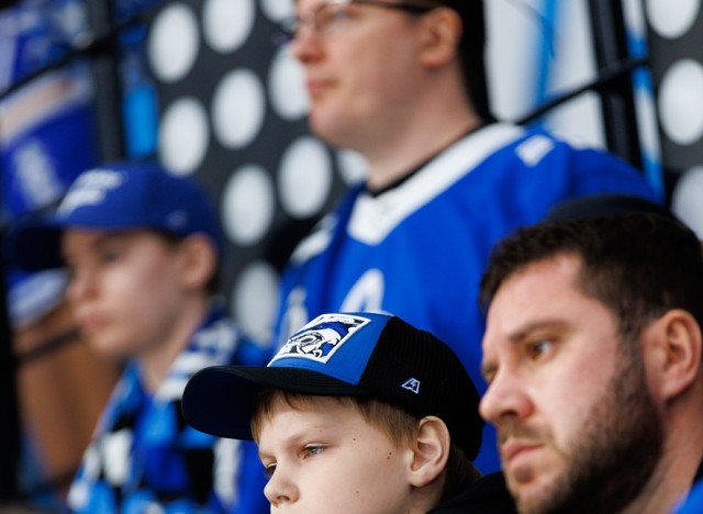 30.03.2026. Трибуны в лицах