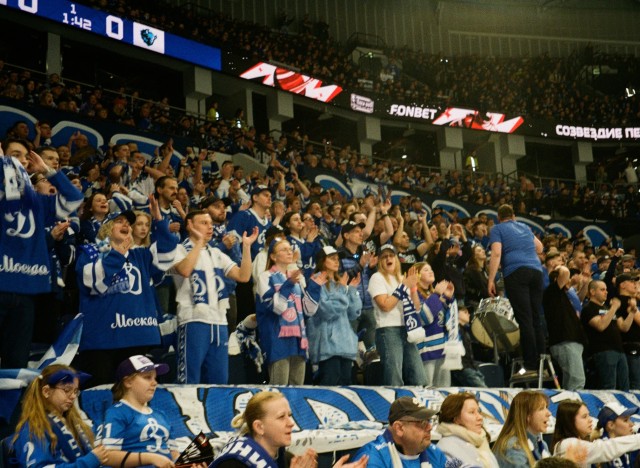 1/8 плей-офф Кубка Гагарина. «Динамо-Минск» — «Динамо» Москва в пленочных кадрах