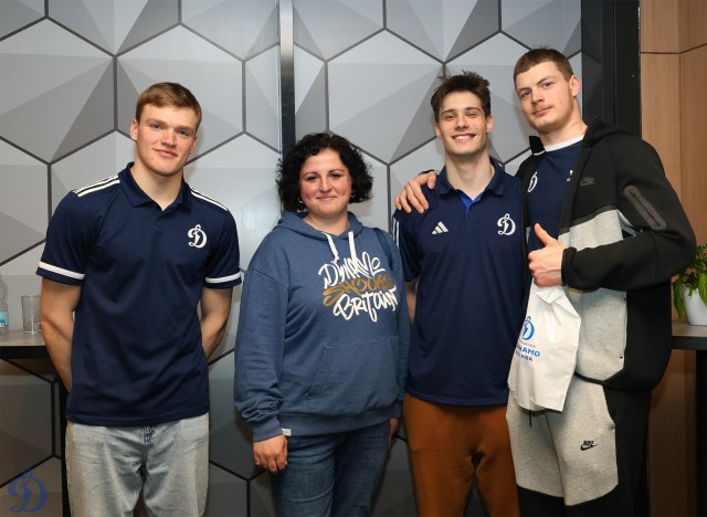 10.04.2026 Встреча команды с болельщиками