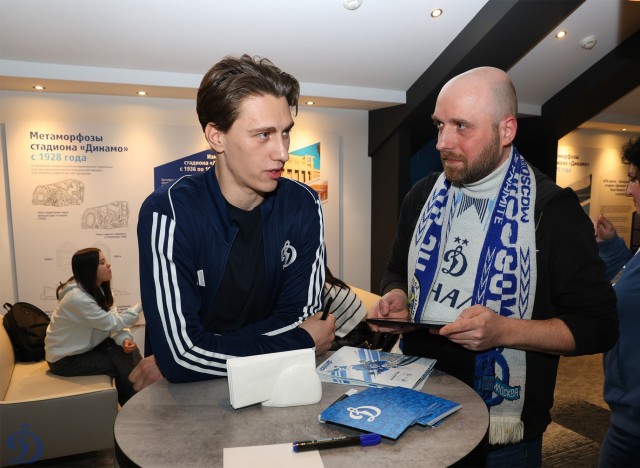 10.04.2026 Встреча команды с болельщиками