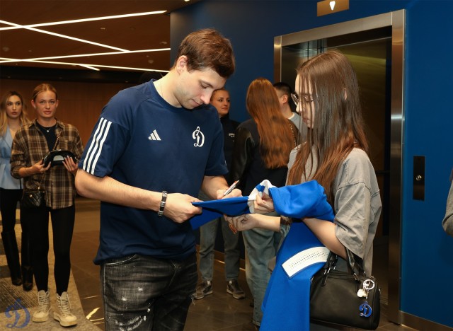 10.04.2026 Встреча команды с болельщиками