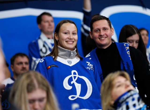 24.09.2026. Трибуны в лицах