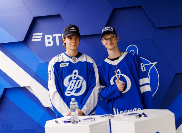 07.10.2026. Автограф-сессия Егора Римашевского