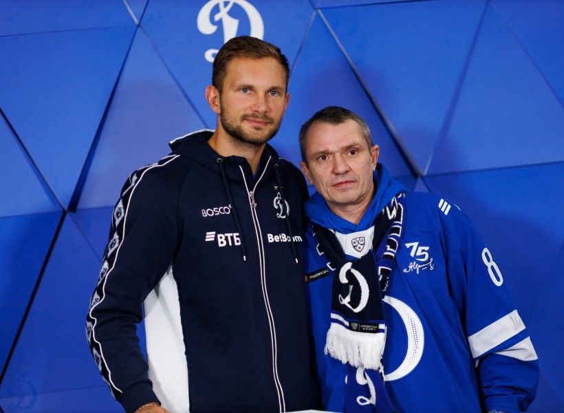 01.03.2026 Автограф-сессия Игоря Лещука